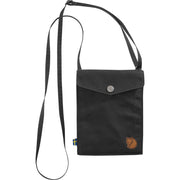 fjallraven pocket musta olkalaukku