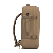 CabinZero Classic 44 L Pine Cone -matkareppu vasemmalta sivulta