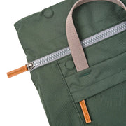 Roka London reppu Sustainable L-koko Thunderstorm