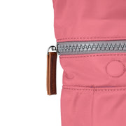 Roka london canfeild b keskikokoinen reppu canvas pinkki tulip