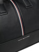 Tommy hilfiger duffle musta matkakassi nahkajäjitelma