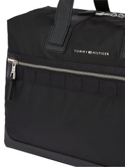 Tommy hilfiger musta miesten matkakassi elevated