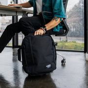 matkareppu Cabin Zero Tech 28l musta