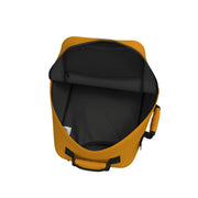 reppu keltainen CabinZero pieni matkareppu 28l orange chili