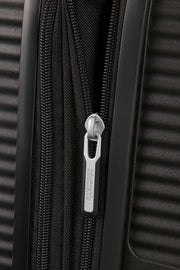 lentolaukku american tourister soundbox musta